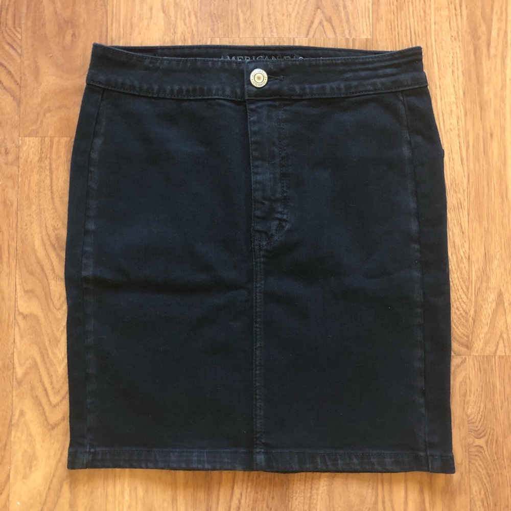 American Eagle Faded Black Wash Skirt